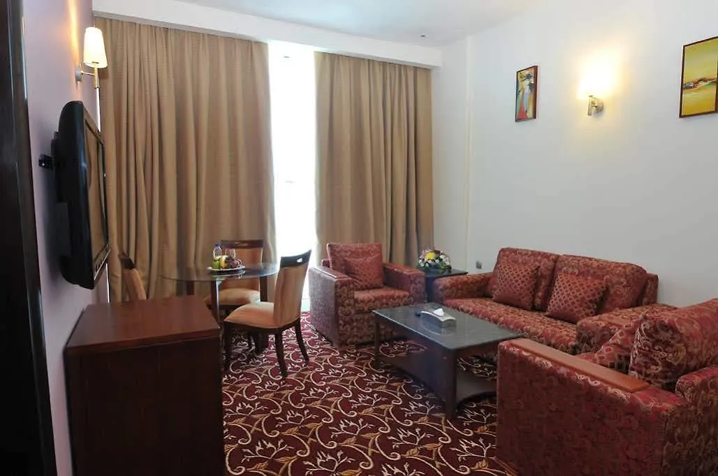 Ramee Rose Hotel Dubai 4*,