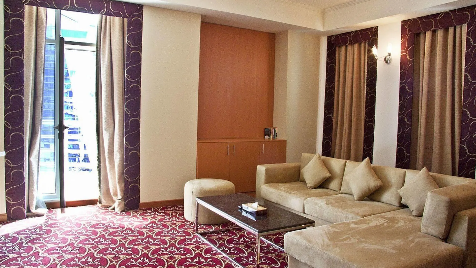 Ramee Rose Hotel Dubai